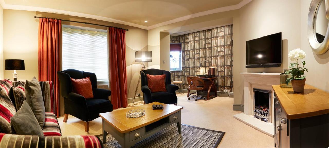 Inn The Plough & Scarborough