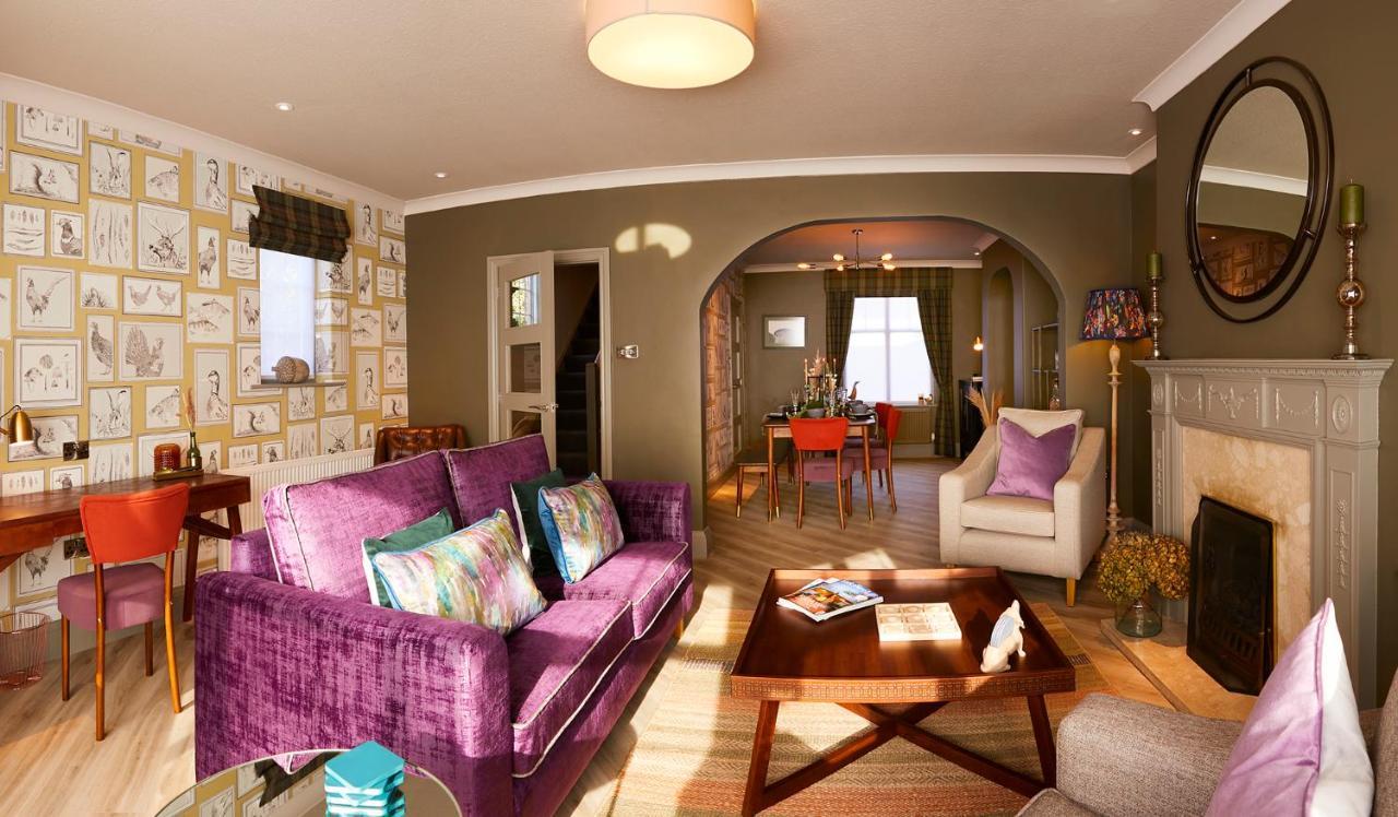 The Plough & 5*