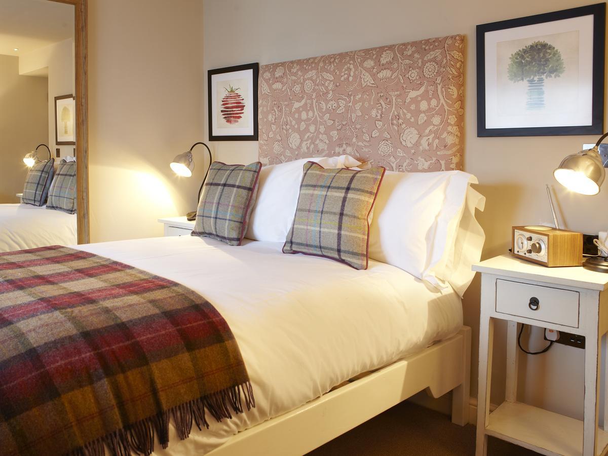 The Plough & Inn